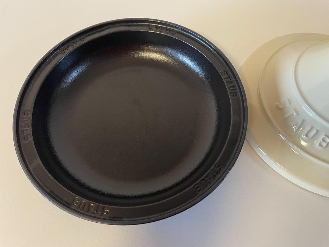 Staub ストウブ タジン鍋 アイボリー 20cm