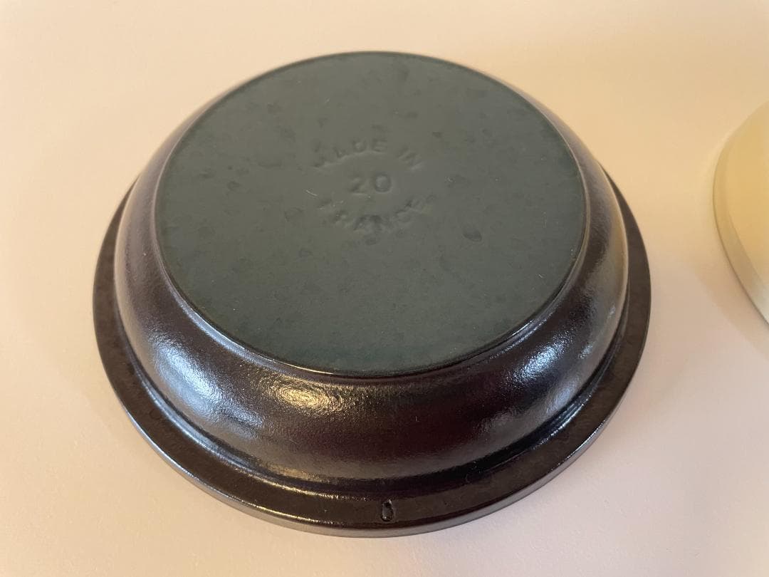 Staub ストウブ タジン鍋 アイボリー 20cm