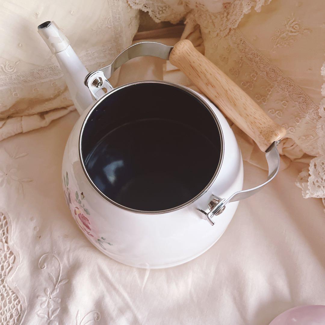 お値下げ♡イマンプリンセスローズホーローケトルマニーローズ薔薇