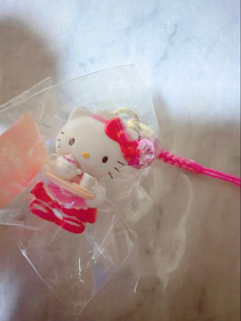 ハローキティ ウェイトレス 根付け ストラップ カフェ お茶 激レア 超希少