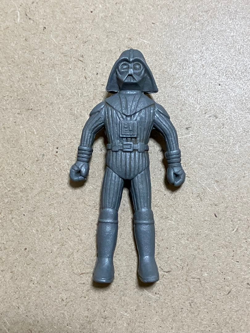 スターウォーズ　ダースベイダー　森永キャラメル　消しゴム　灰色　タカラ