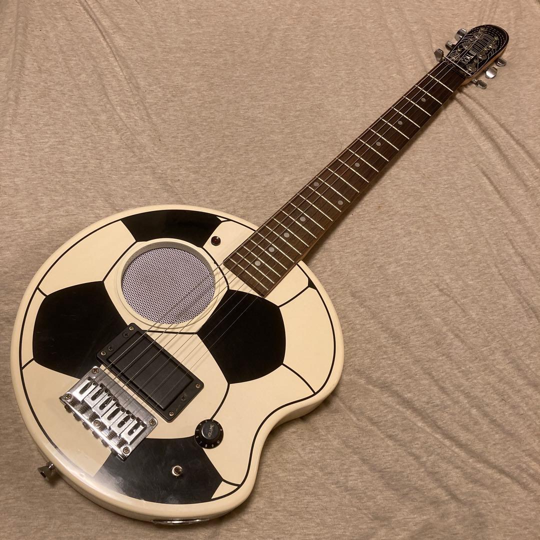 Aria ProⅡ】GOALⅢ SCG-200アンプ内蔵ギターサッカーボール型 - メルカリ