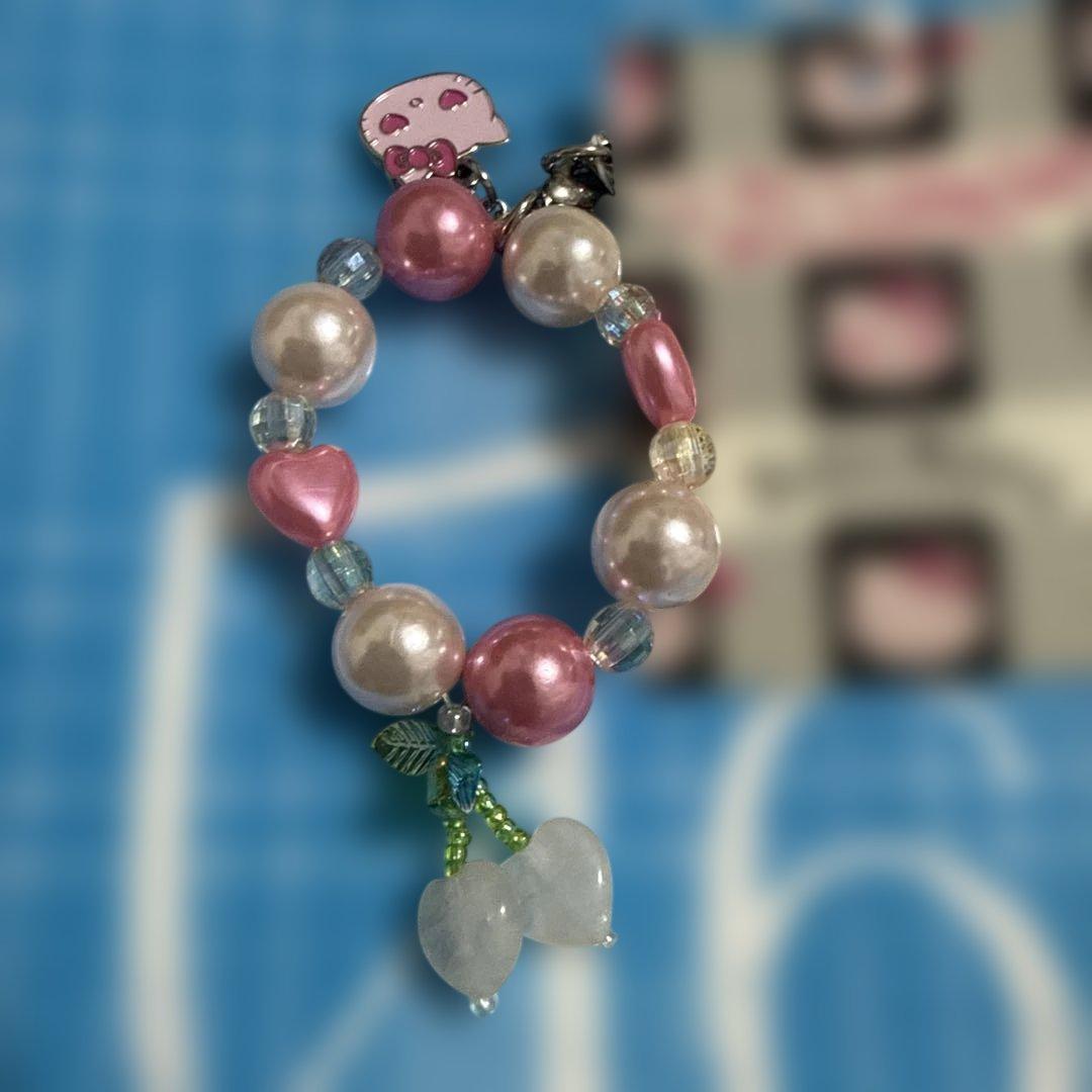 ハローキティ　マスコットアクセサリー