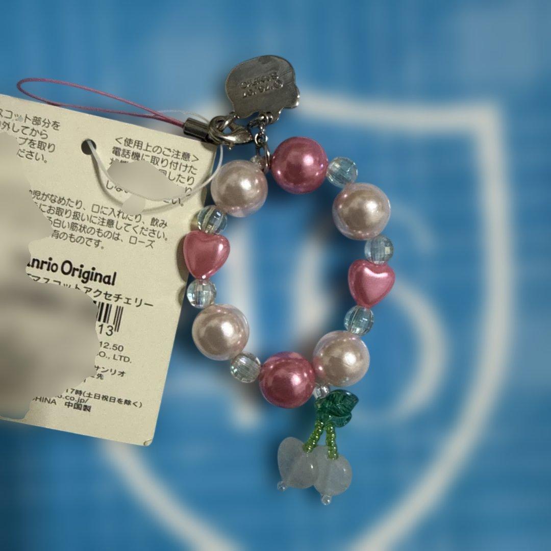 ハローキティ　マスコットアクセサリー