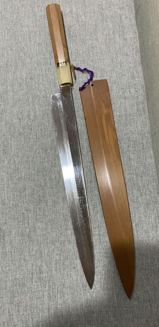 祝い包丁　本焼刄の水焼　鏡面仕上げ