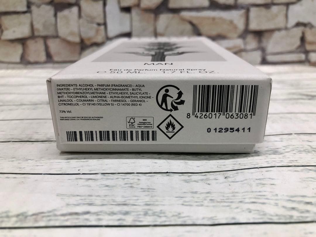 LOEWE ロエベ 001 MAN オードゥパルファム 50ml　6827