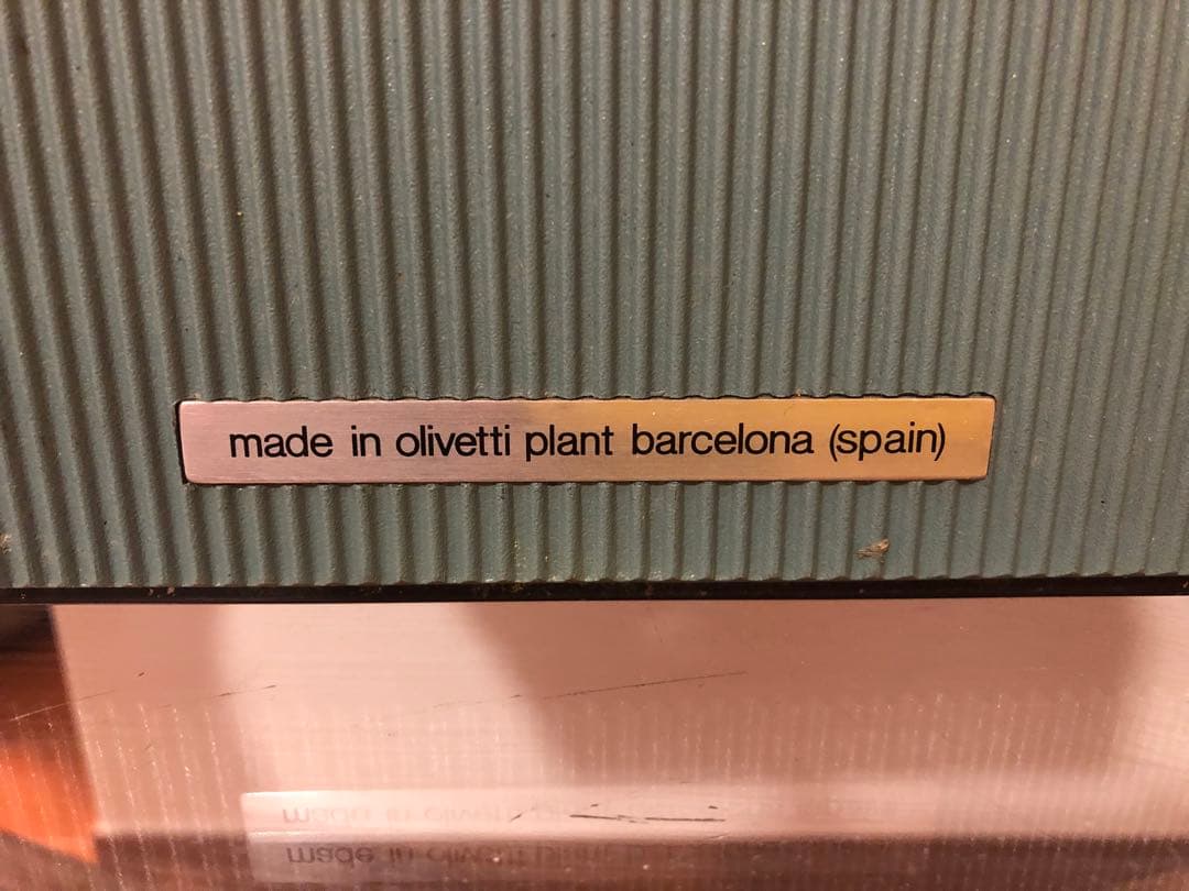OLIVETTI LETTERA32 オリベッティレッテラ32タイプライター