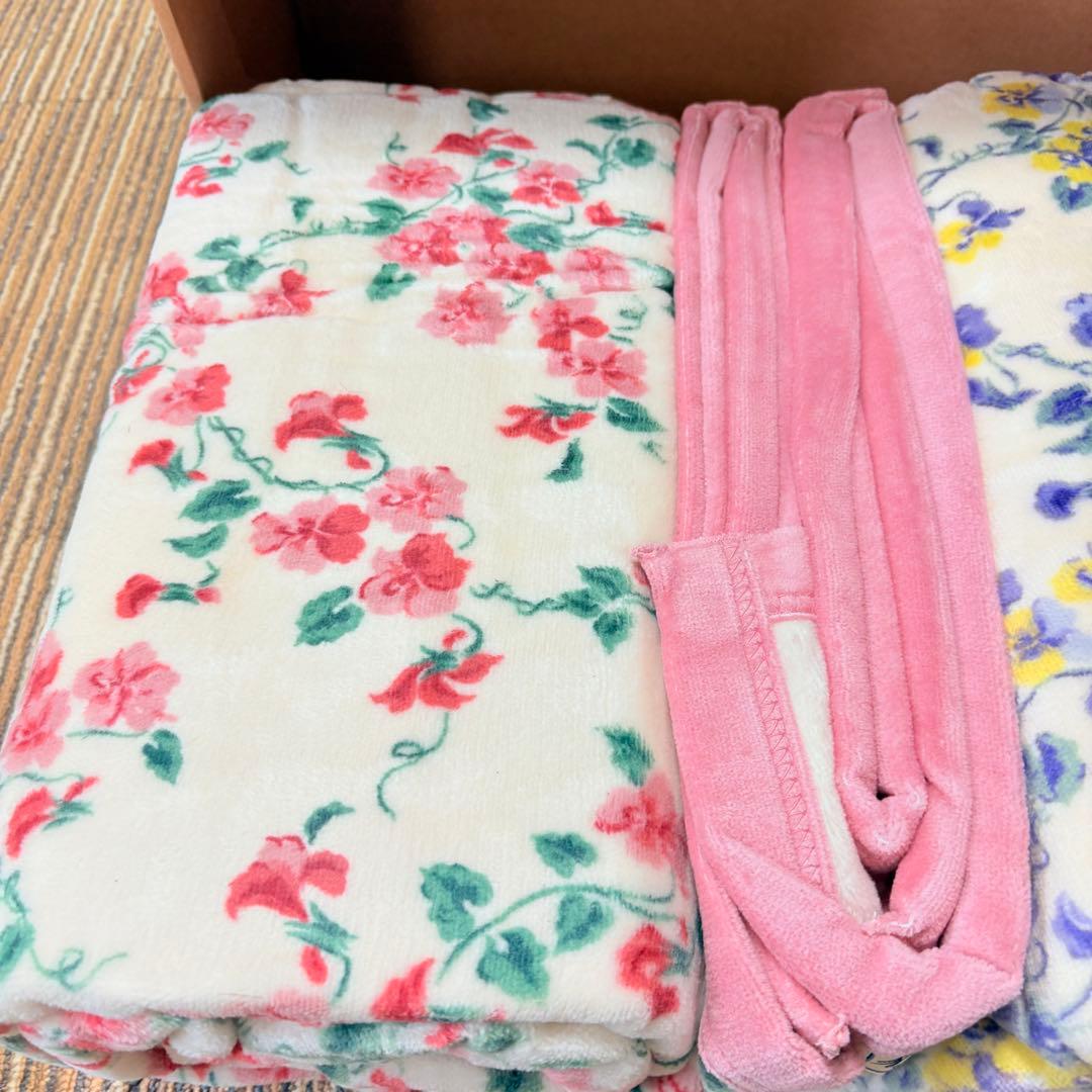  ウェッジウッド　ロングワイドサイズ綿毛布　花柄　2P ペア