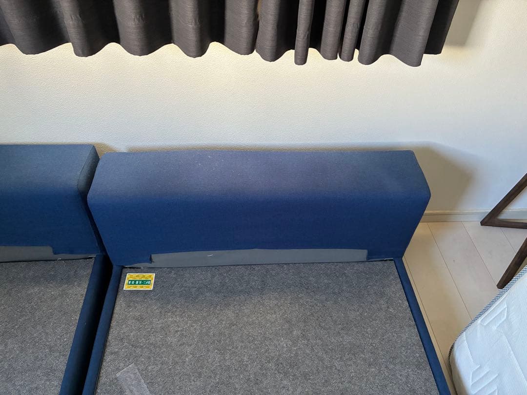 ハグミル　ベッドフレーム　セミダブルとシングルのセット　ワイドキング