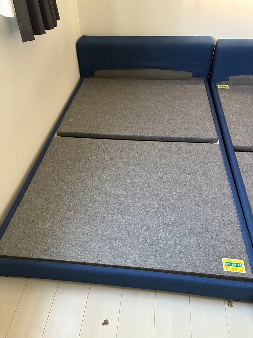 ハグミル　ベッドフレーム　セミダブルとシングルのセット　ワイドキング