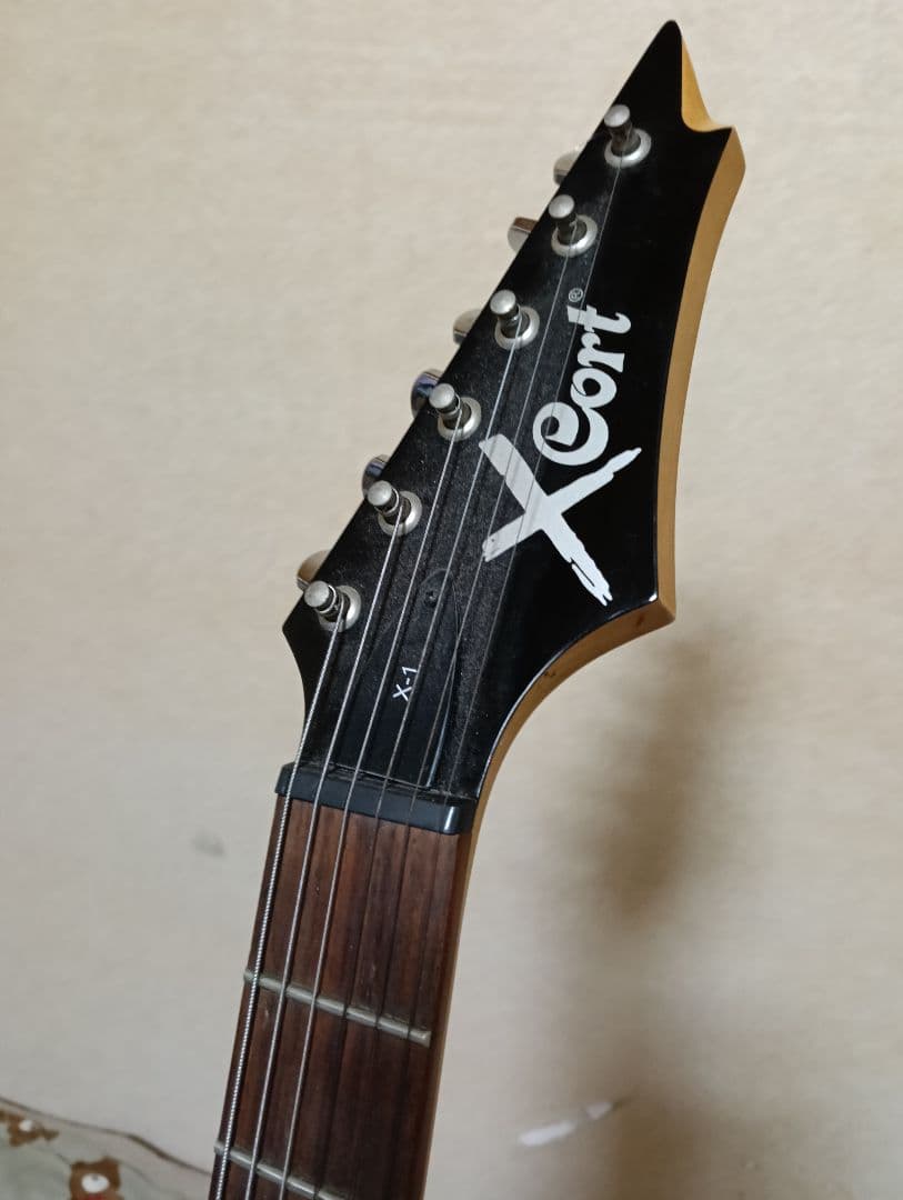 Cort x1 レッド ジャンク扱い