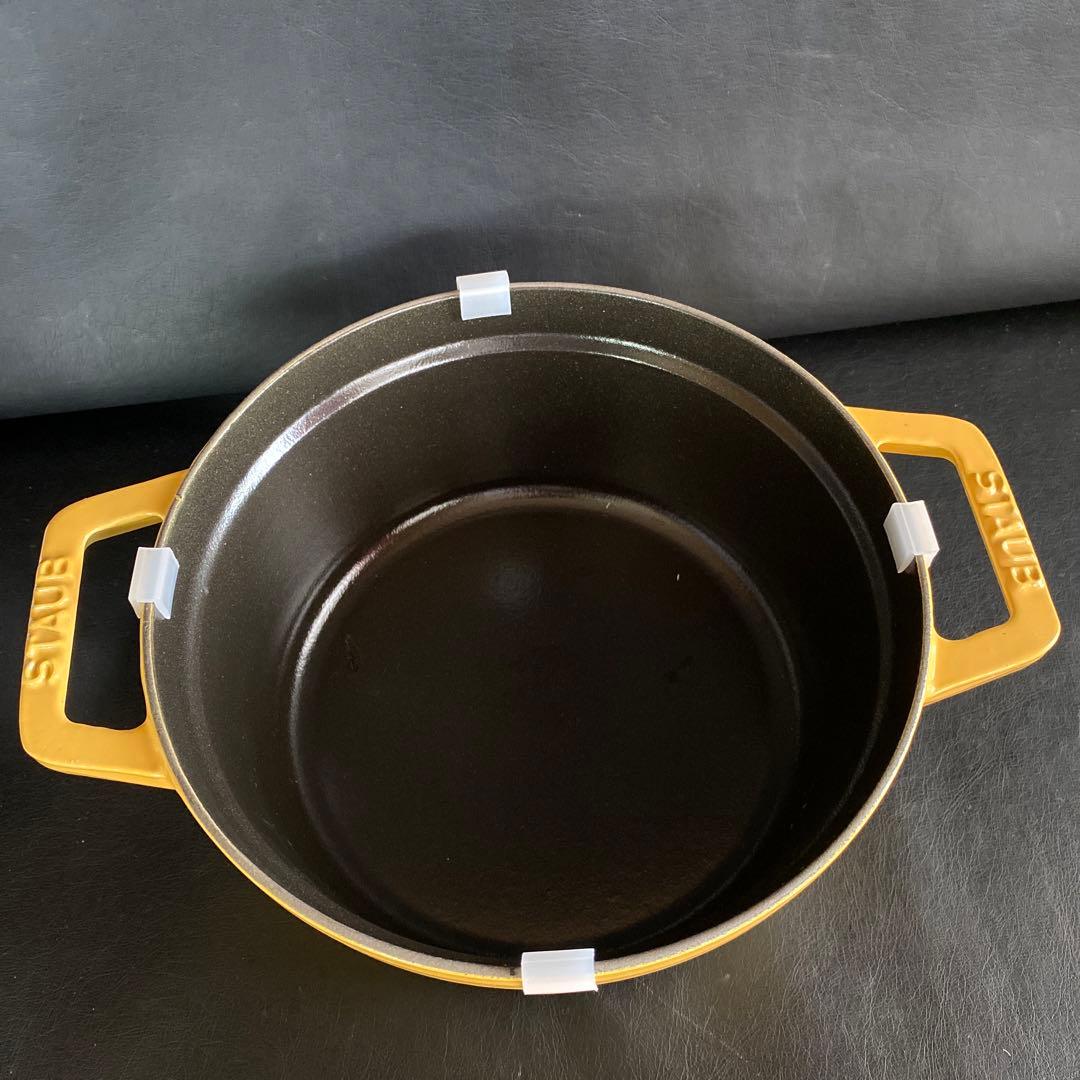 【新品 未使用】staub ココット ラウンド 20cm イエロー