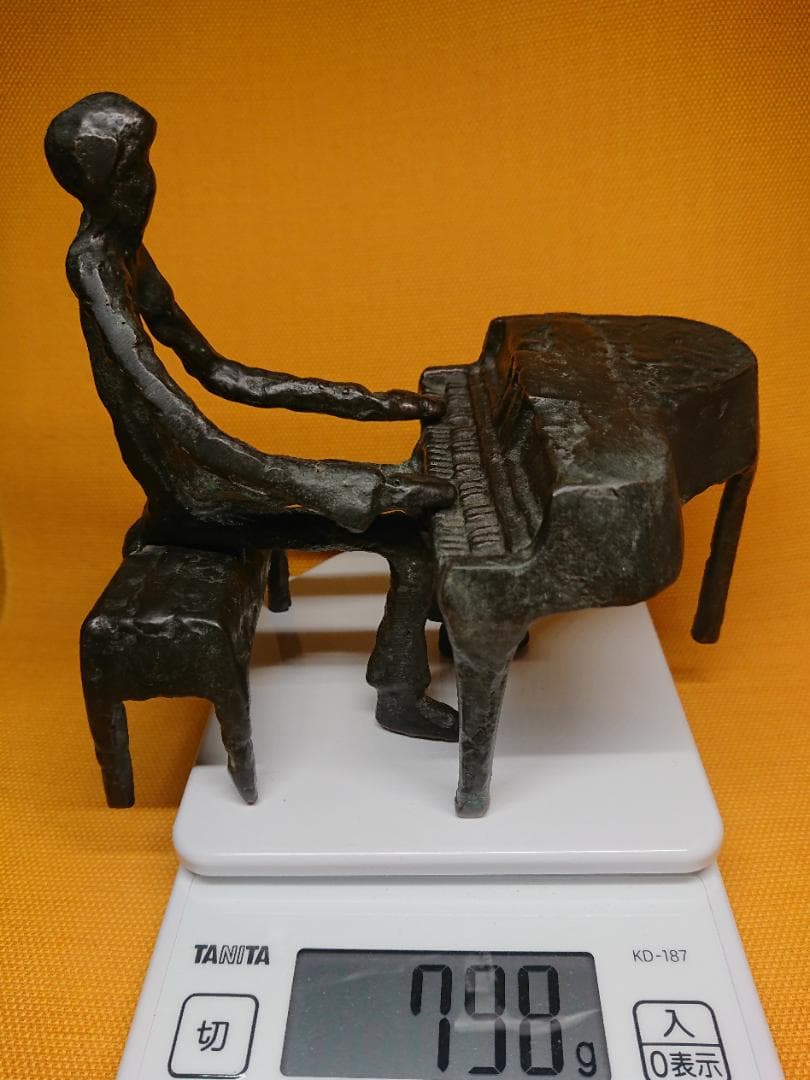 ビンテージ　ピアノ　音楽家　銅製　置物　インテリア　工芸品　美術品　A3190