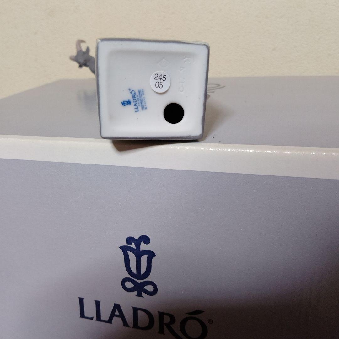 スペインLLADRO社製　ヤギ 0Y50U
