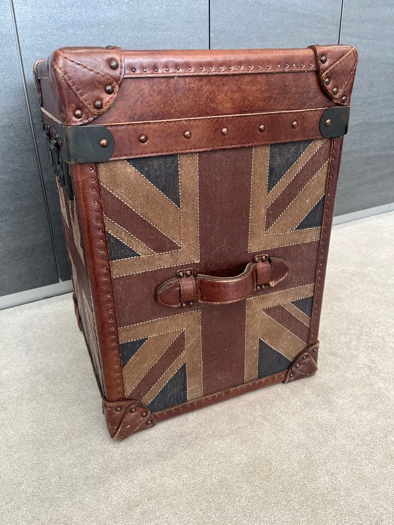 HALO ハロ パリストランク　サイドテーブル