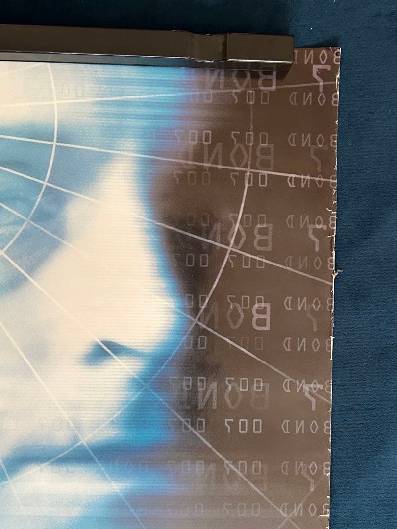 007 ワールド・イズ・ノット・イナフ　USオリジナル映画ポスター