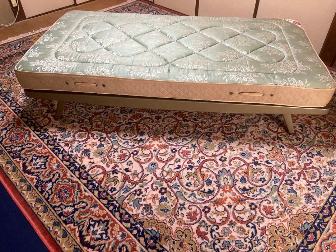 【極厚マットレス】アンティーク NIHON BED ※直接引取割引あり