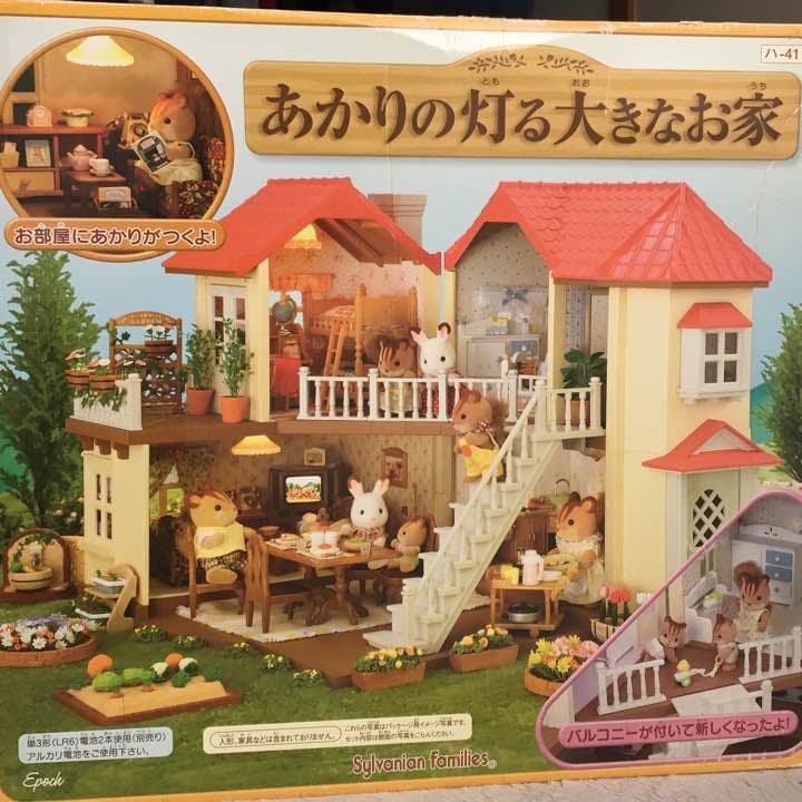 シルバニアファミリー あかりの灯る大きなお家 - メルカリ