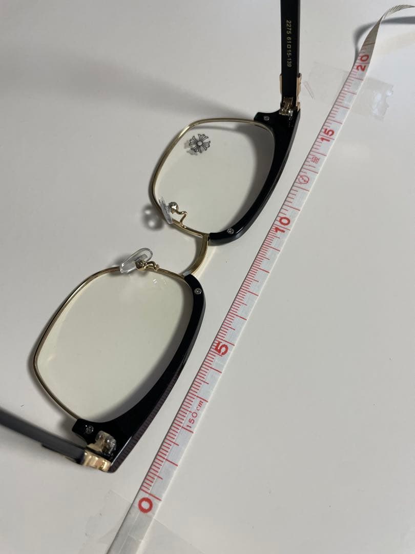 伊達メガネ　サングラス クロス ホワイト&ゴールドy2k クロムハーツ好きに