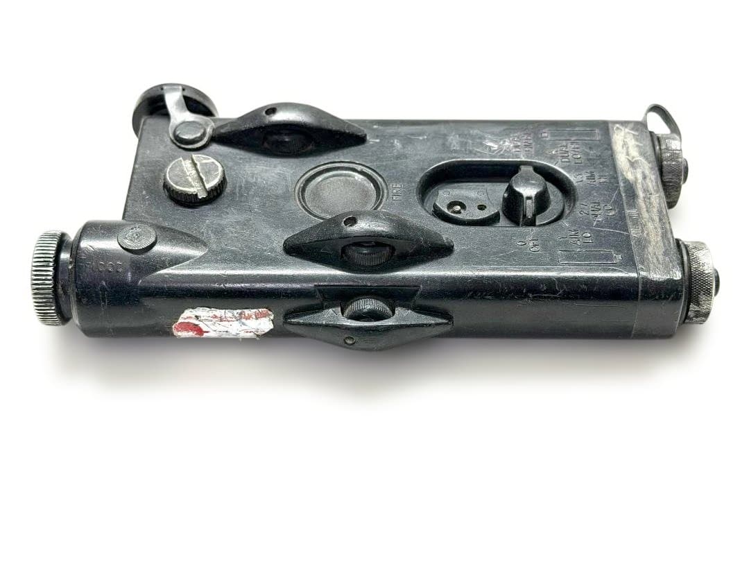 実物 Insight Technology AN/PEQ-2 放出中古完全作動品