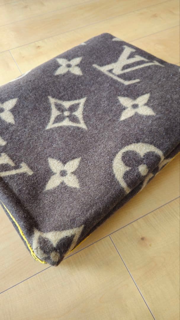 ルイ・ヴィトン リバーシブル毛 大判レア物ブランケット