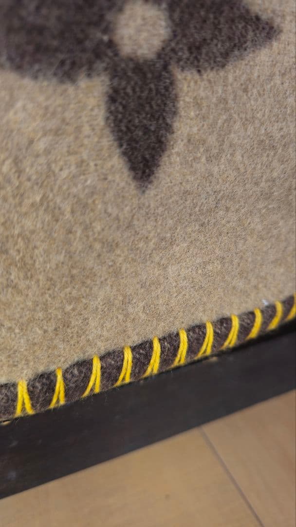 ルイ・ヴィトン リバーシブル毛 大判レア物ブランケット