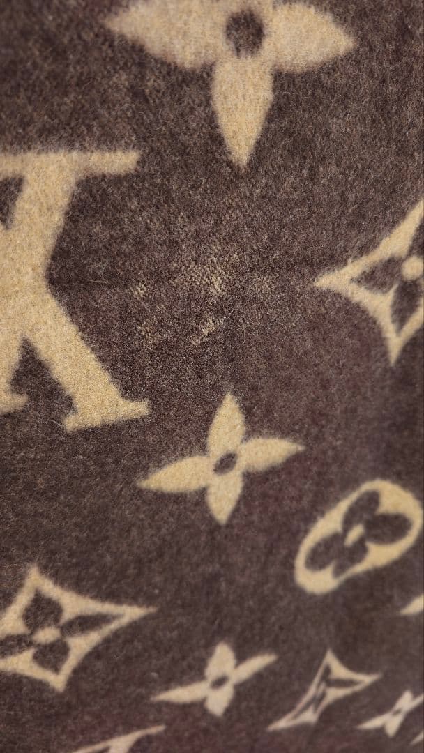 ルイ・ヴィトン リバーシブル毛 大判レア物ブランケット