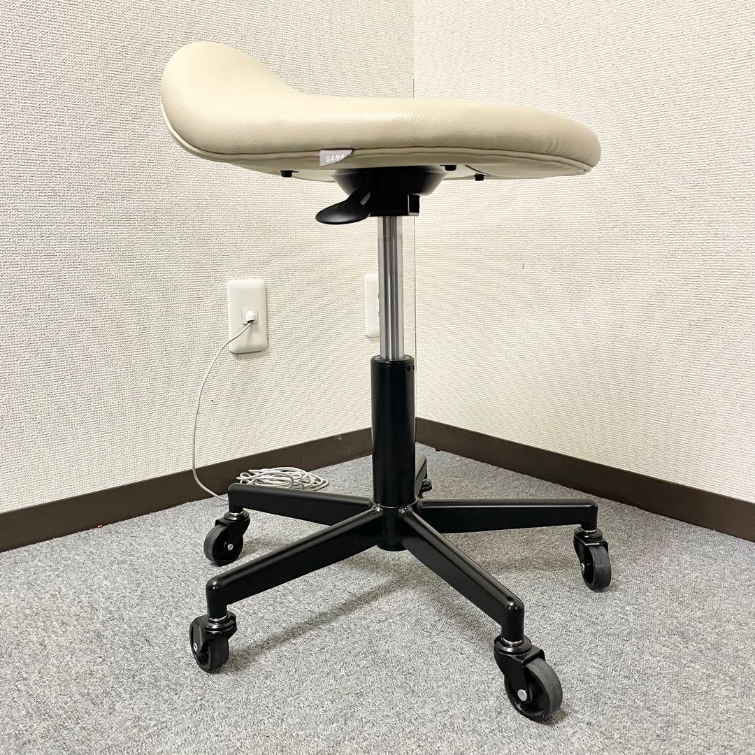 【GANA】スツール カルマース チェア ネイル エステ アイブロウ