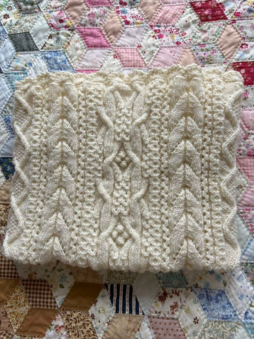 手編みのブランケット(7-41.42.43)