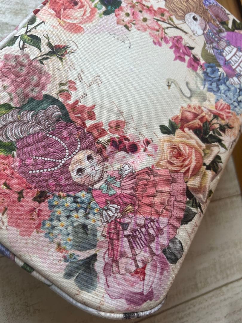 ラモちゃん様　ジョリーフルール カジュアルショルダーバッグ