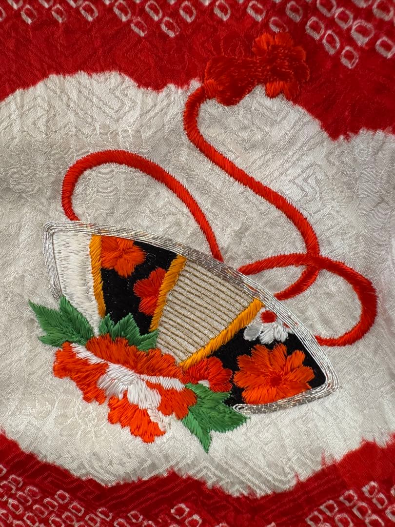 赤色花柄刺繍着物 七五三用　正絹総絞り　7歳