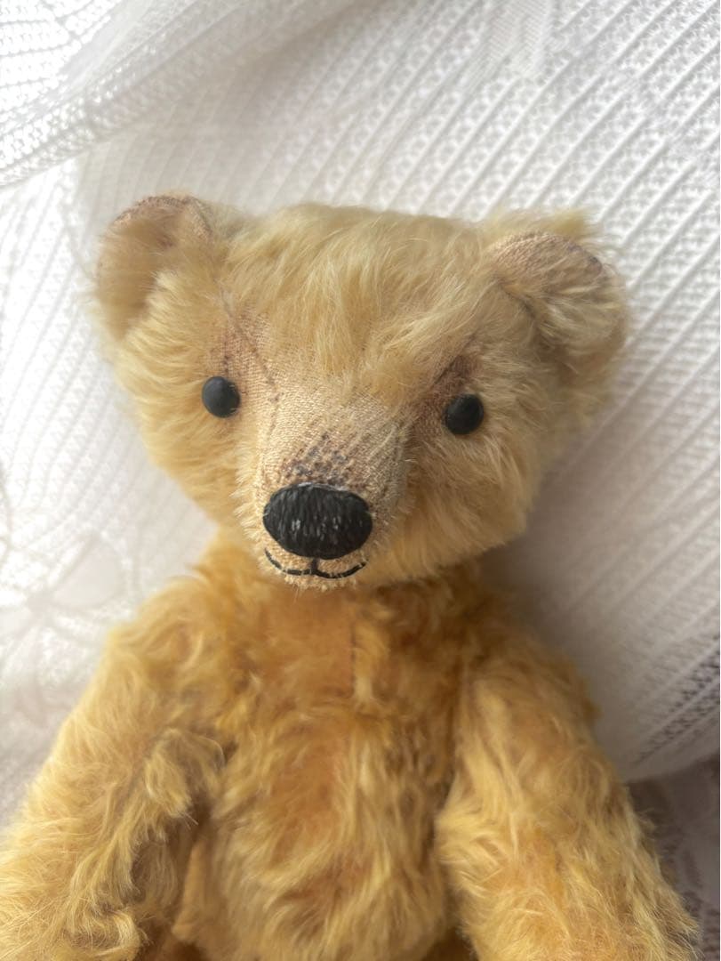 ハンドメイドベア(イギリス天然モヘア)全長25cm ＊ニット帽子付き＊