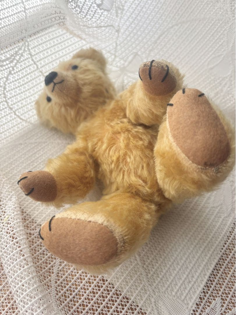 ハンドメイドベア(イギリス天然モヘア)全長25cm ＊ニット帽子付き＊