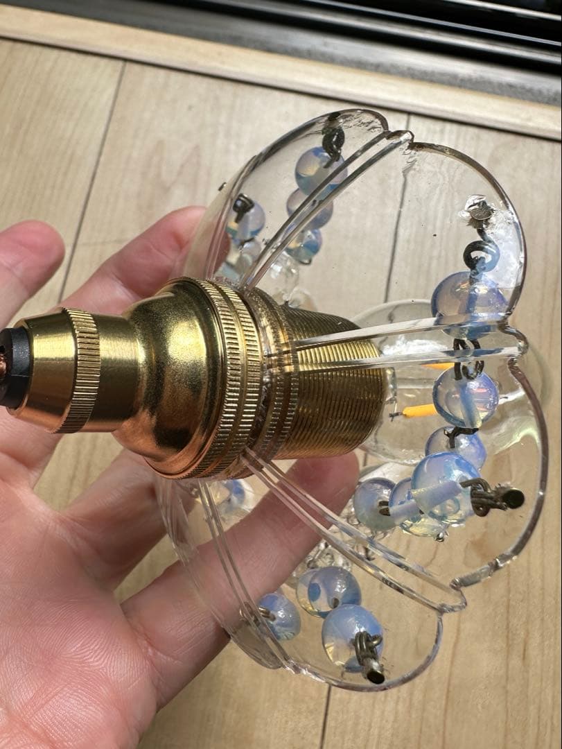 フランス アンティーク 雨に濡れた可愛いお花のミニシャンデリア＊ オパールセント