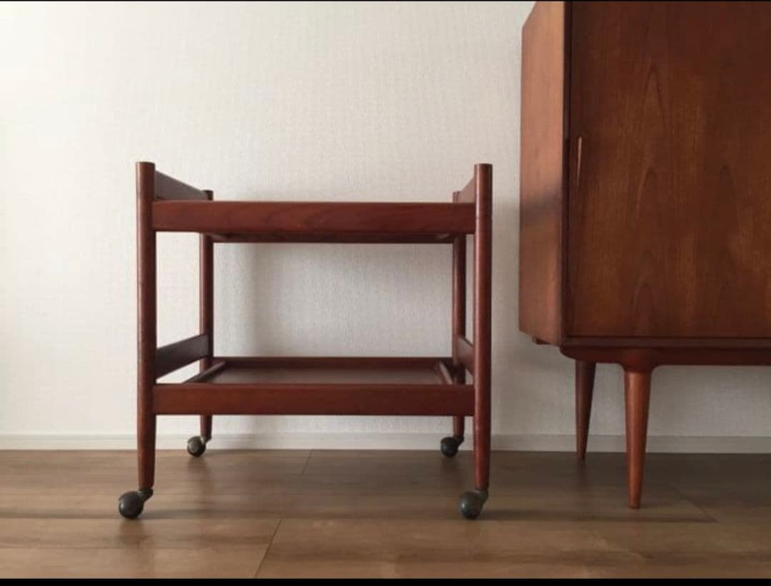 デンマーク製 北欧ビンテージ ワゴン 60s チーク