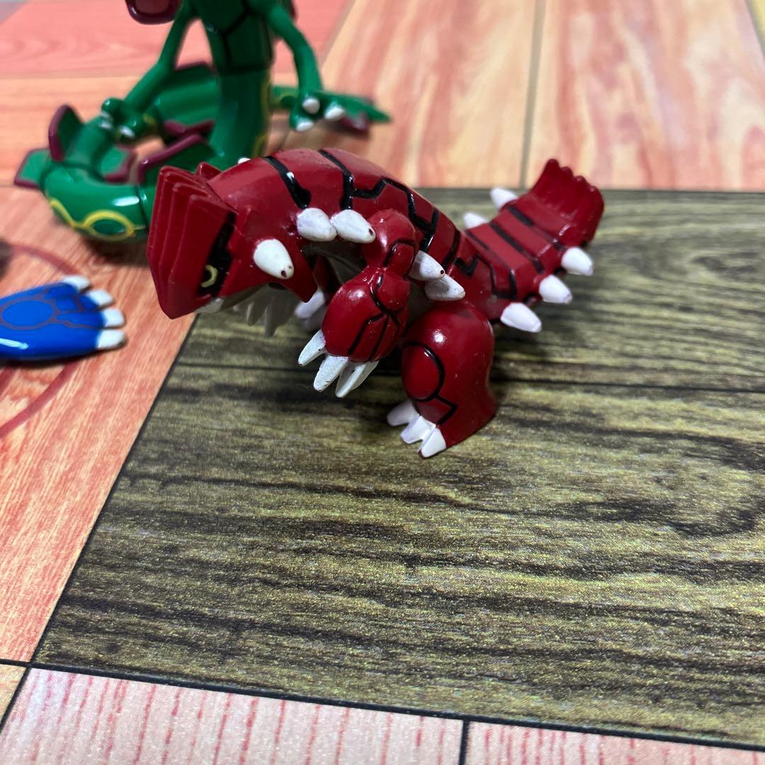 ポケモン モンコレ レックウザ グラードン カイオーガ ミニフィギュア3