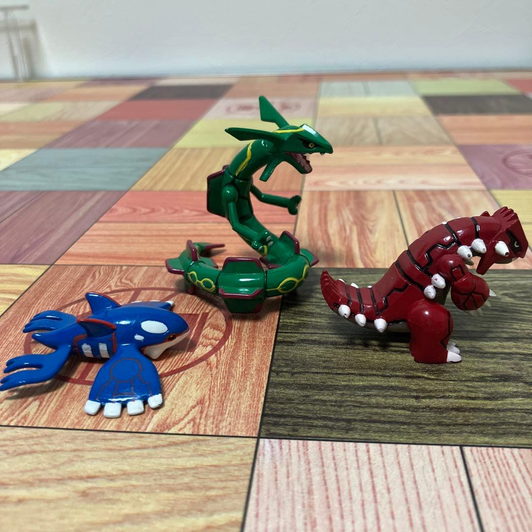 ポケモン モンコレ レックウザ グラードン カイオーガ ミニフィギュア3