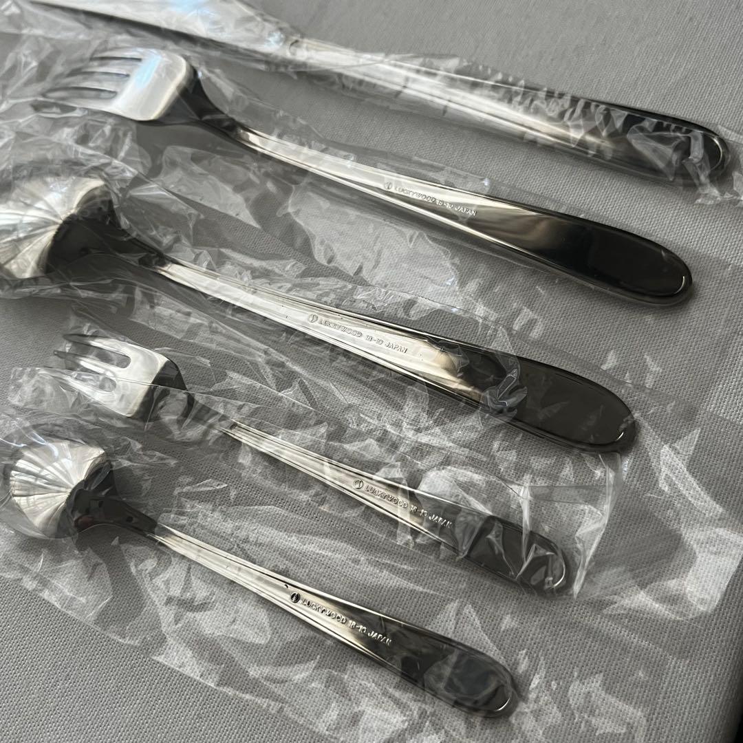 ラッキーウッド 18-10ステンレス 25本 ディナーカトラリー スプーン