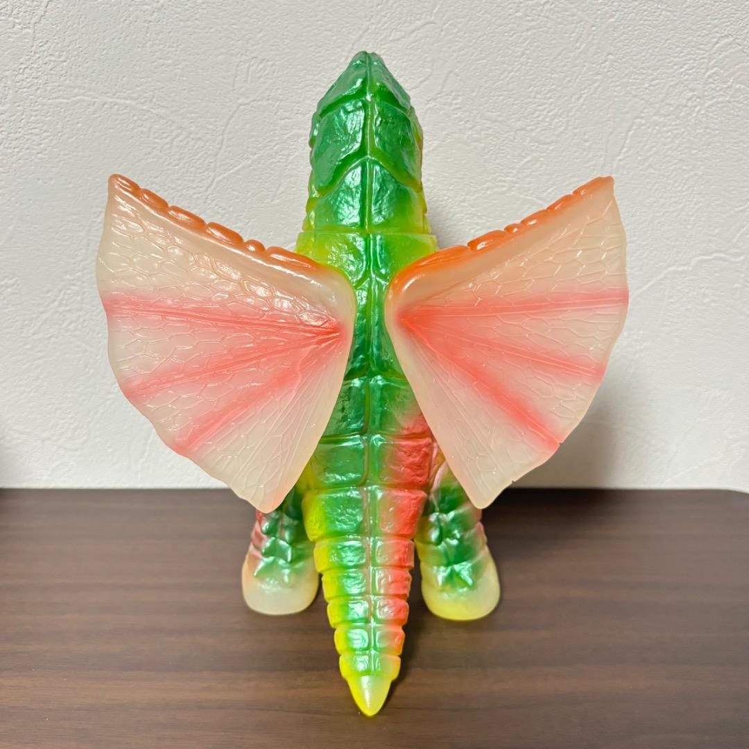 ウルトラマン ブルマァク ドラコ 乳白色 - 特撮ファッション