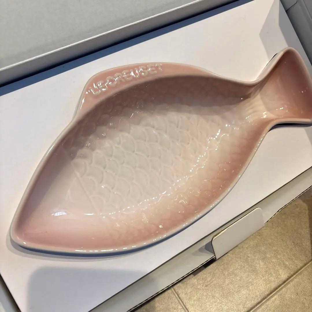 ルクルーゼ　フィッシュディッシュMサイズ 2点