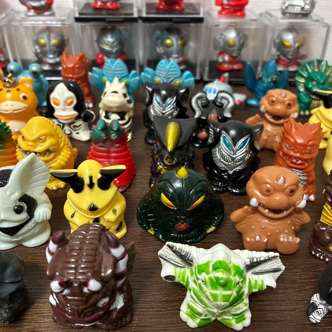 ウルトラマン指人形まとめ売り 55体以上 - メルカリ