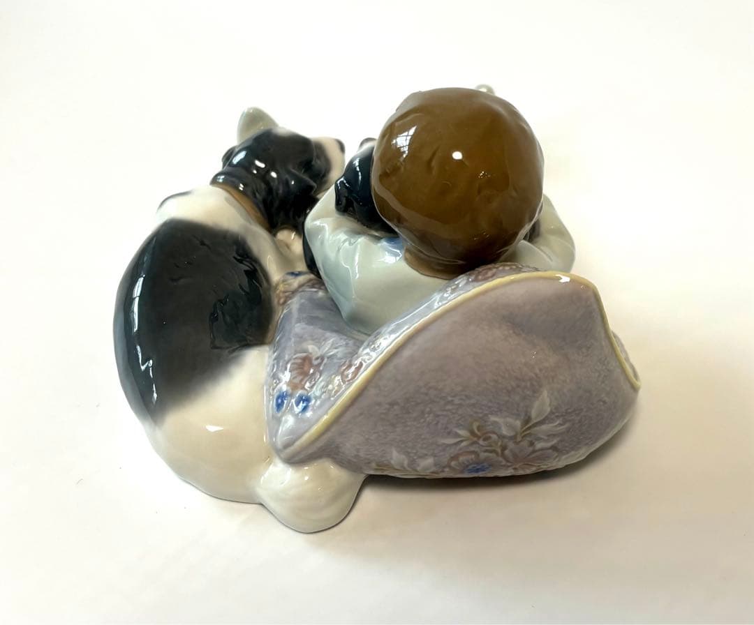 美品/絶版品 リヤドロ LLADRO 1535 「みんな、おねんね」BOX付