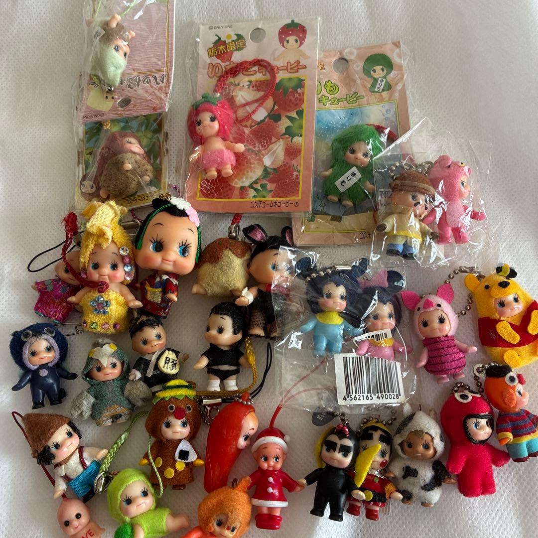 d*3様 キャラクター ストラップセット ハローキティ、キューピーなど