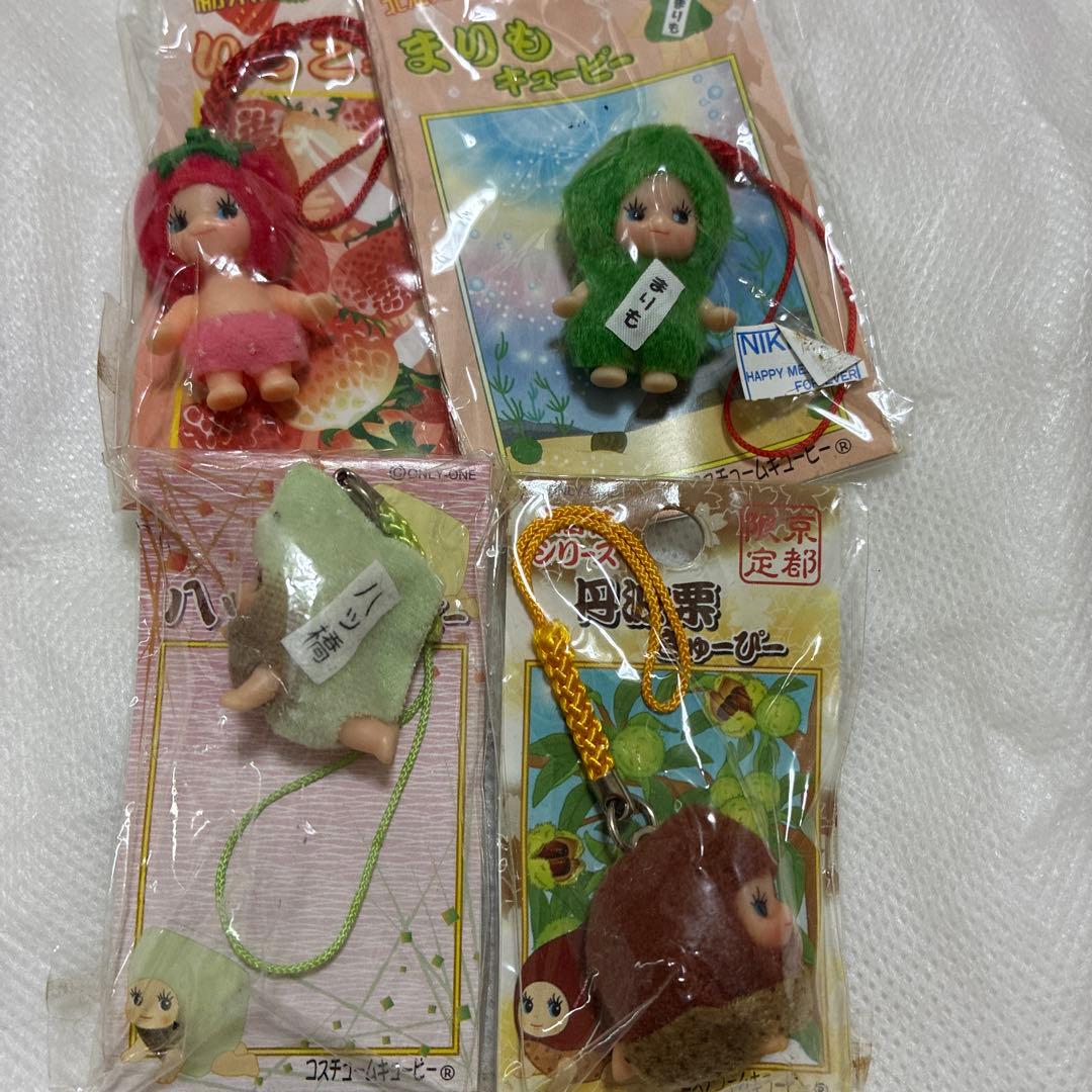 d*3様 キャラクター ストラップセット ハローキティ、キューピーなど