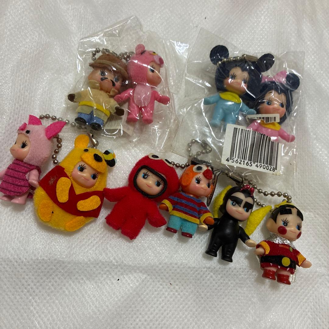 d*3様 キャラクター ストラップセット ハローキティ、キューピーなど