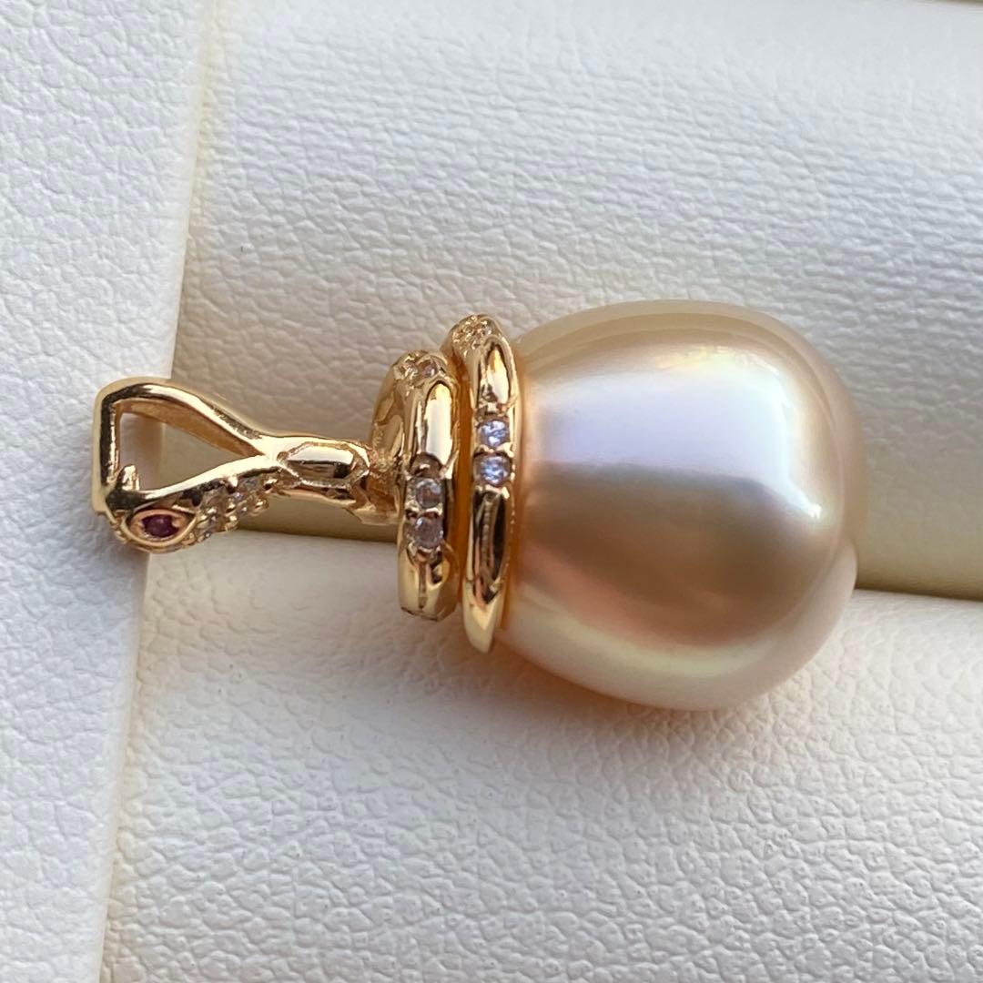 本真珠　南洋白蝶真珠ネックレストップ　13.5*12mmゴールドPT920