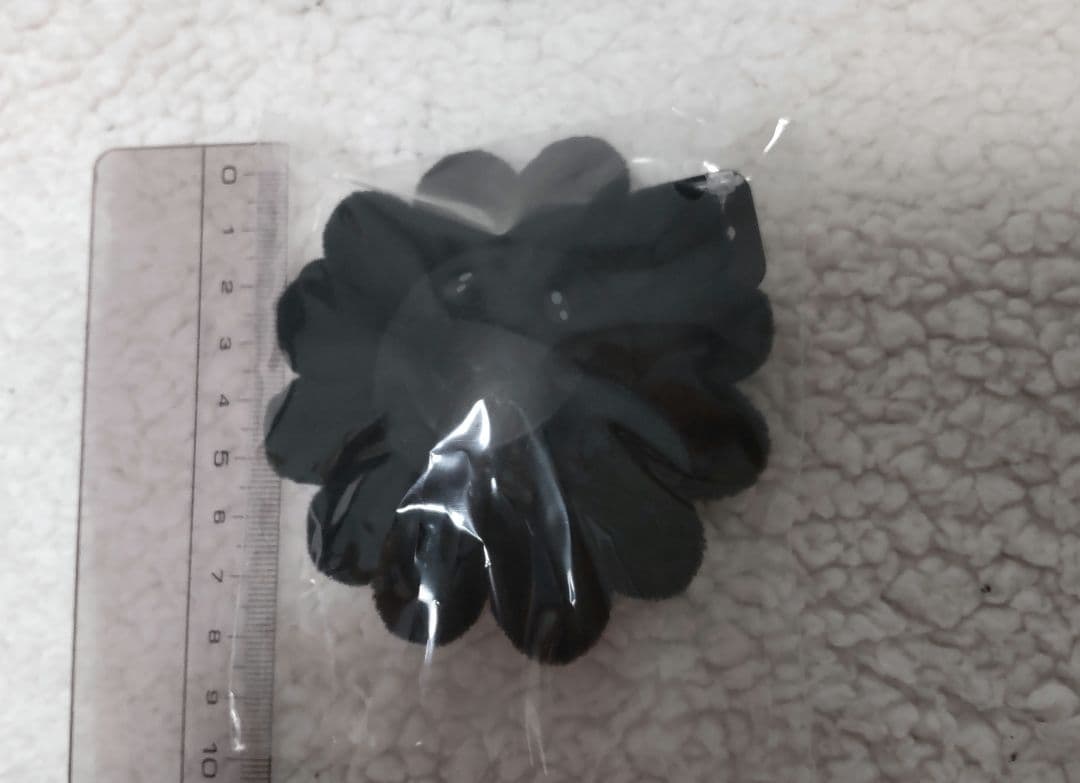 大人気カラー☆ 村上隆 オールブラック フラワー キーチェーン