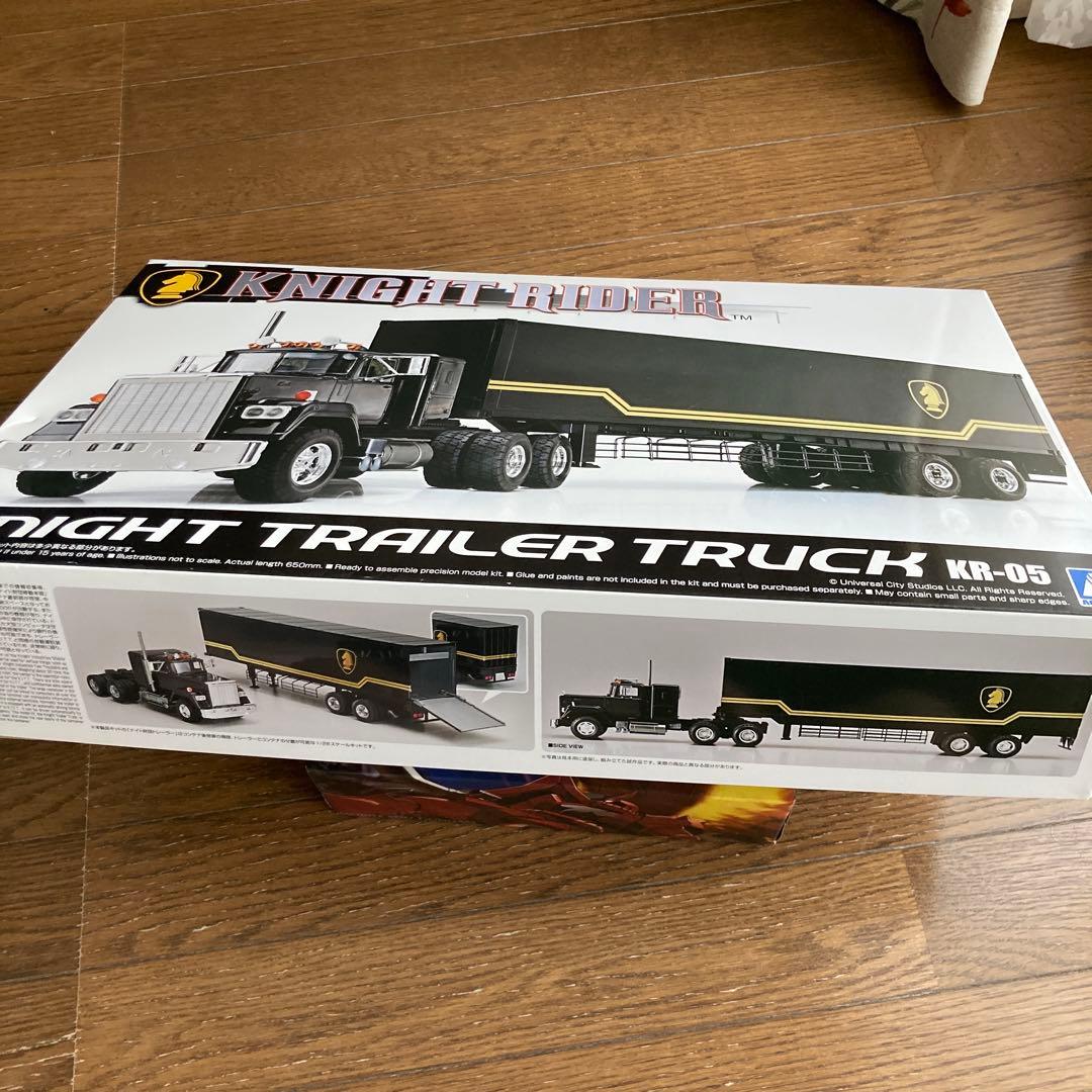 1/28 ナイトライダートレーラーKNIGHT TRAILER TRUCK