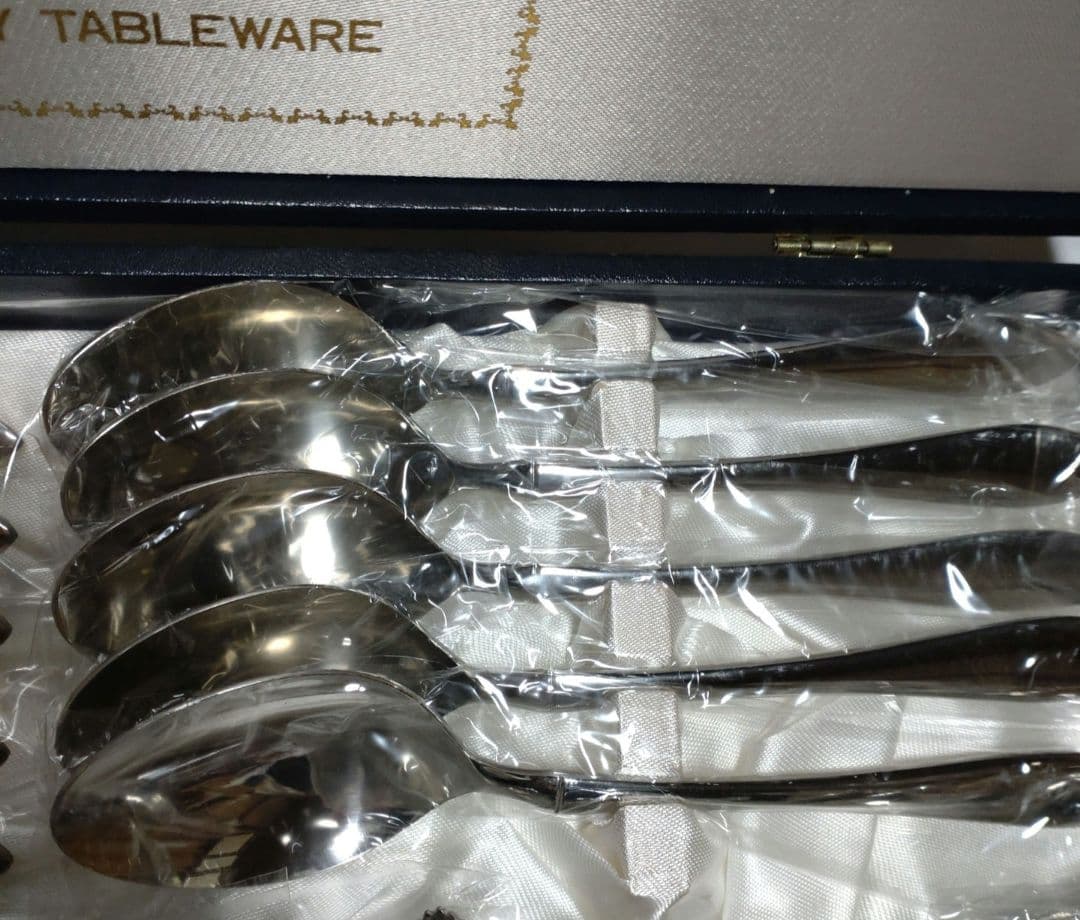 佐藤商事株式会社　スプン　ナイフ　ホークなど8点セット