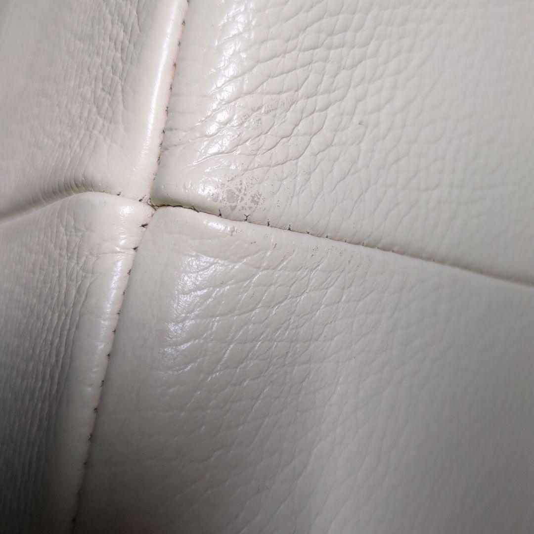 最高級大塚家具　アイボリー 本革 オットマン キューブ型